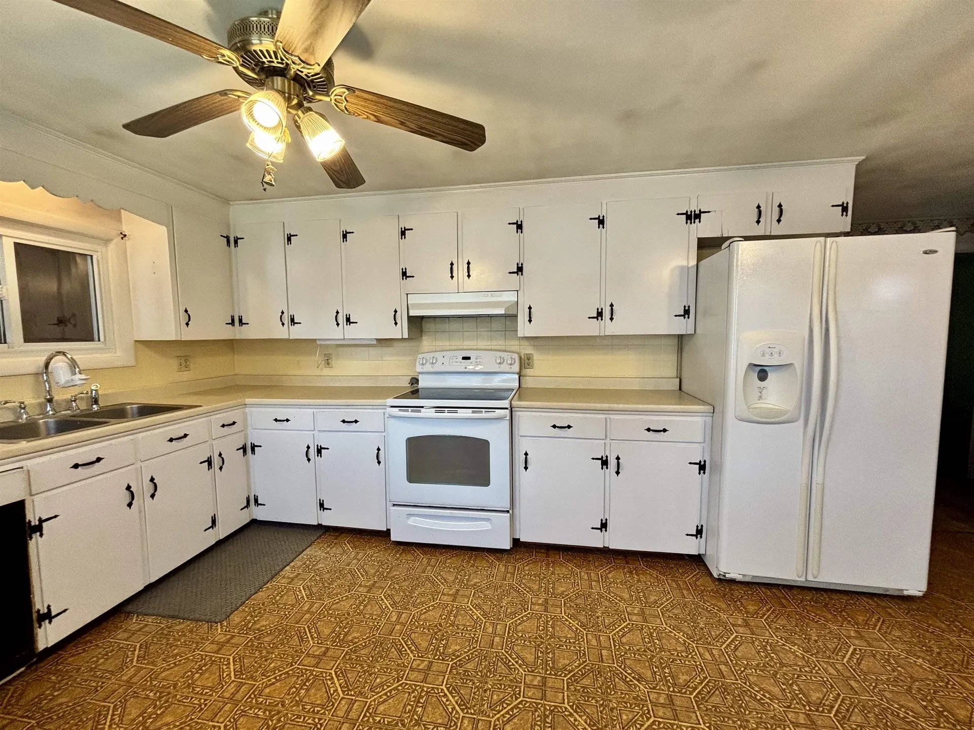 104 Knight Street Milford NH 03055
