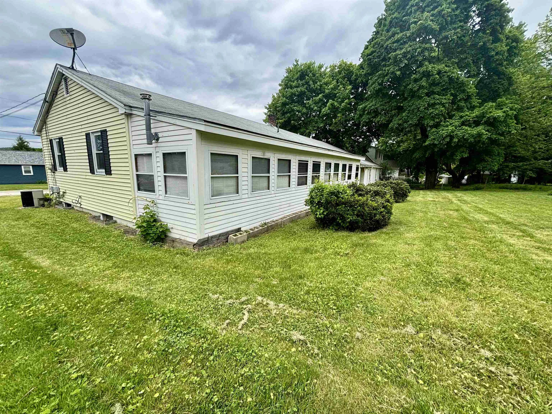 104 Knight Street Milford NH 03055