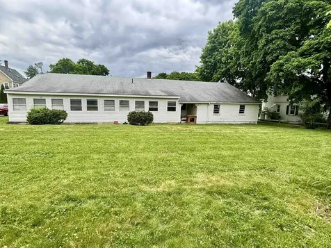 104 Knight Street Milford NH 03055