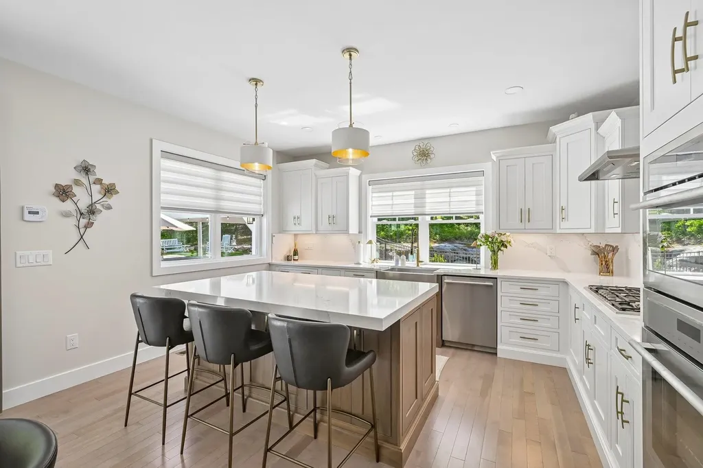 109 Harvard Avenue Auburn NH 03032
