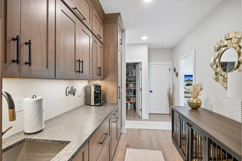 109 Harvard Avenue Auburn NH 03032