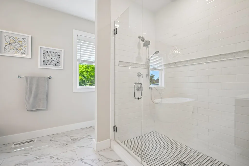 109 Harvard Avenue Auburn NH 03032