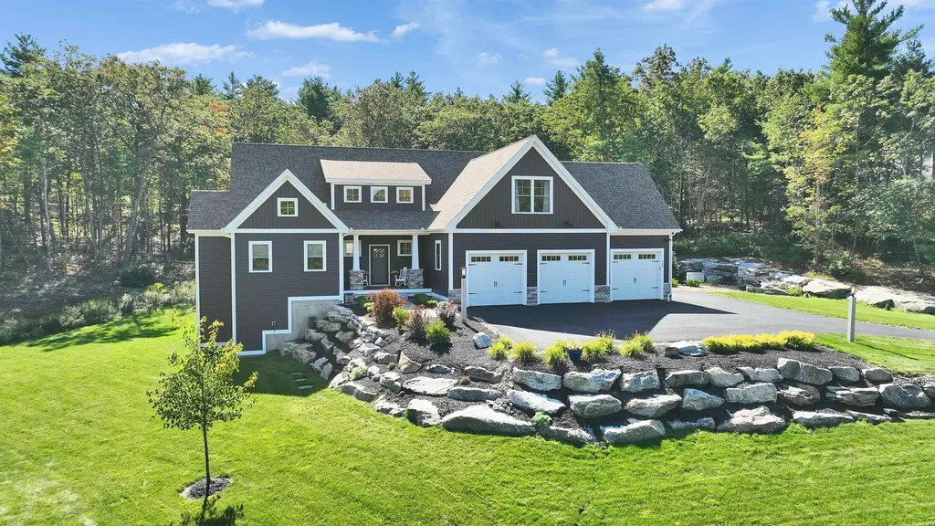 109 Harvard Avenue Auburn NH 03032