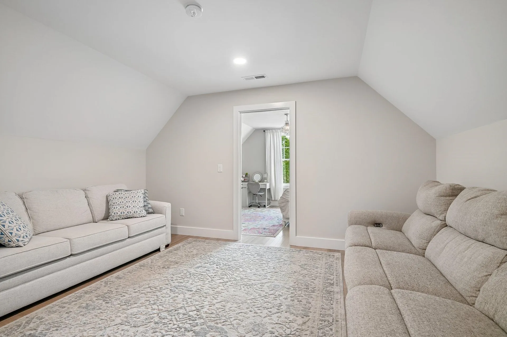 109 Harvard Avenue Auburn NH 03032