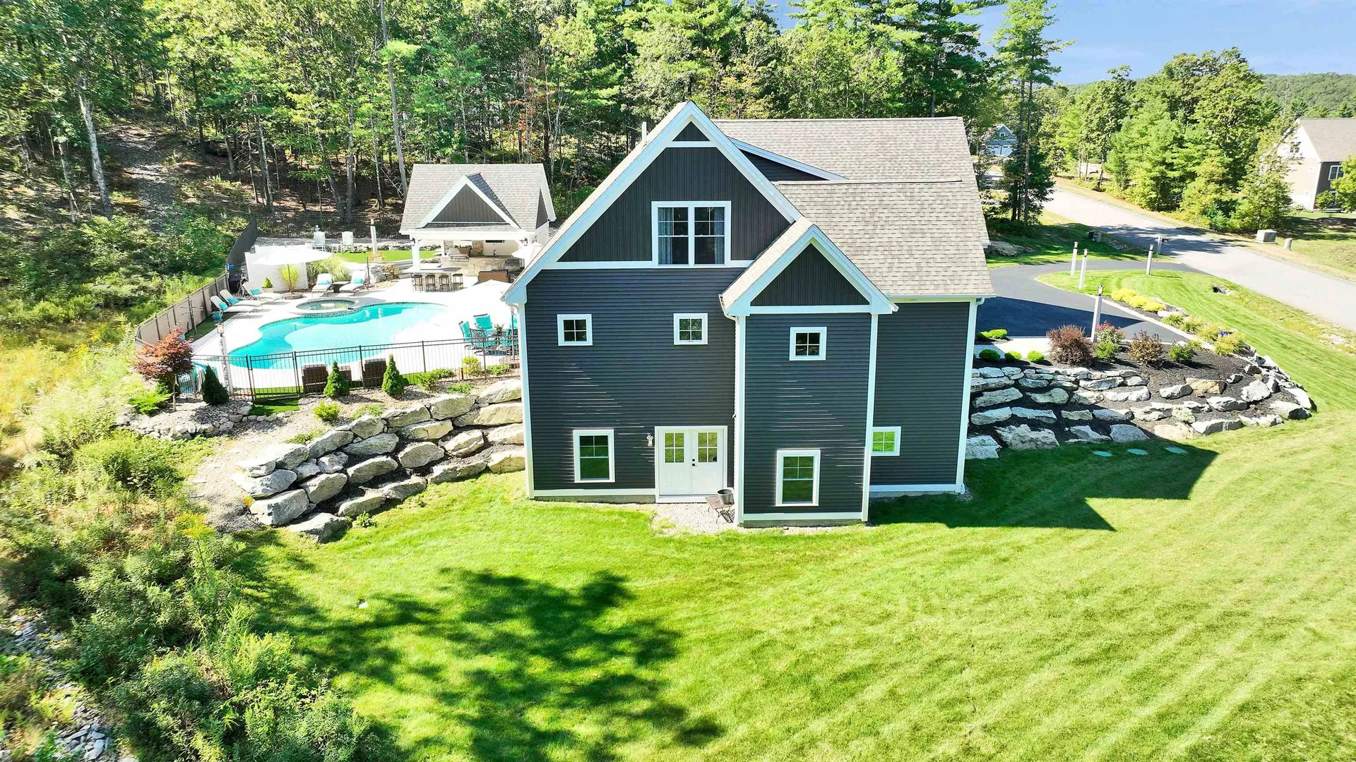 109 Harvard Avenue Auburn NH 03032