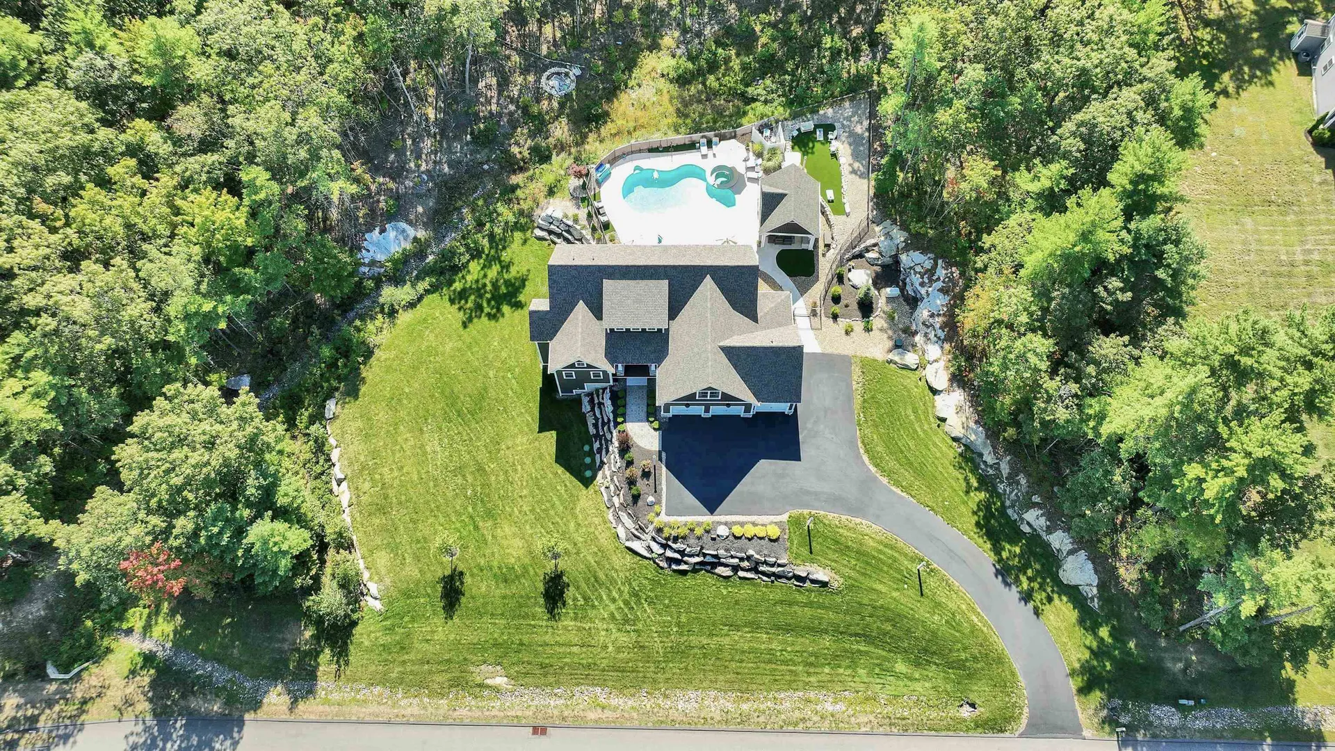 109 Harvard Avenue Auburn NH 03032