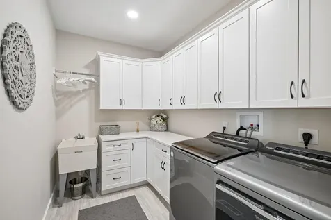 109 Harvard Avenue Auburn NH 03032