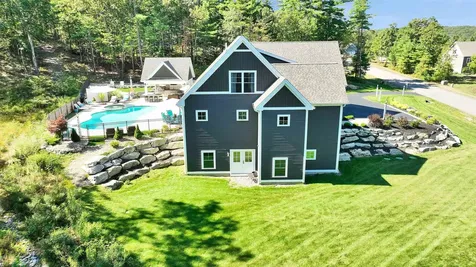 109 Harvard Avenue Auburn NH 03032