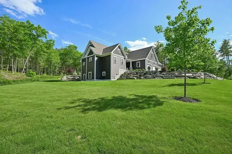 109 Harvard Avenue Auburn NH 03032