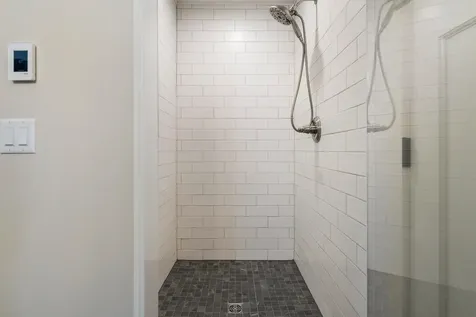 669 Lincoln Avenue Portsmouth NH 03801