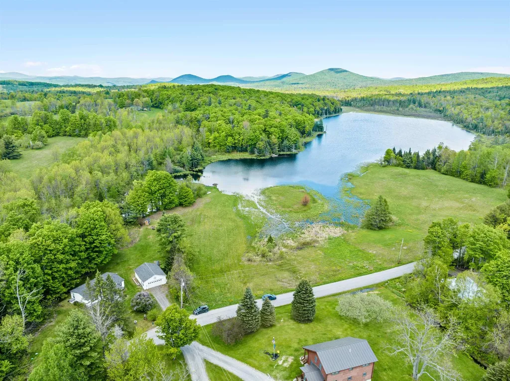 125 Bean Road Plainfield VT 05667