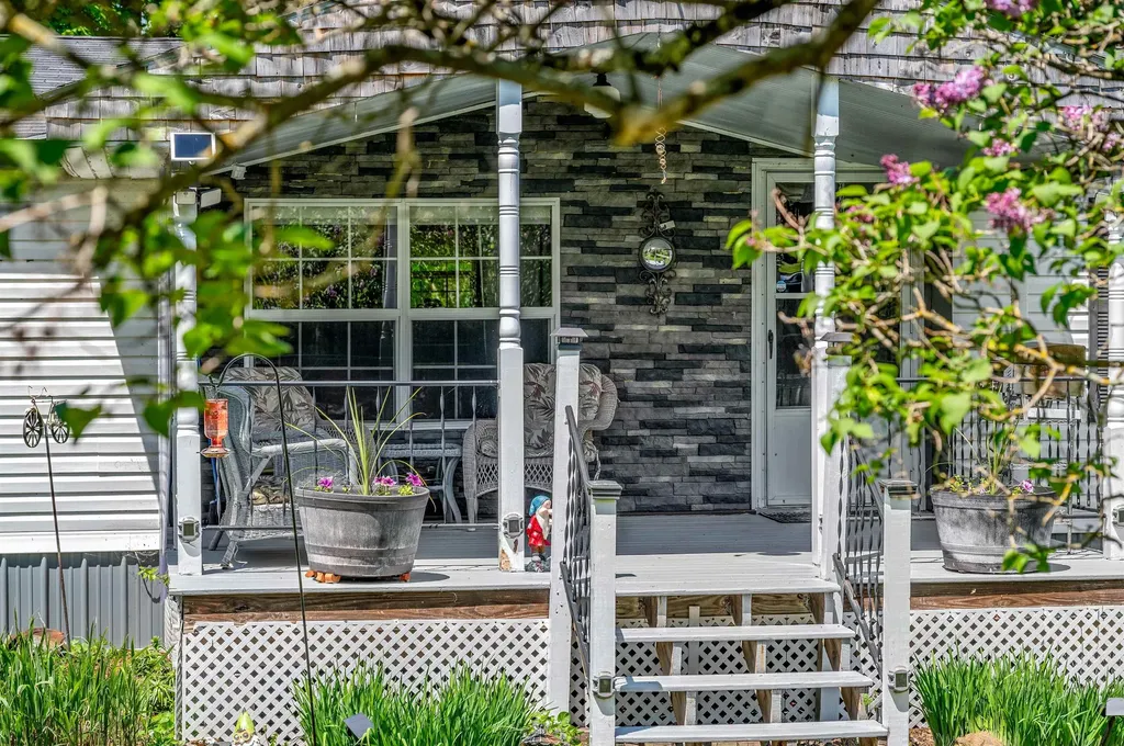 125 Bean Road Plainfield VT 05667