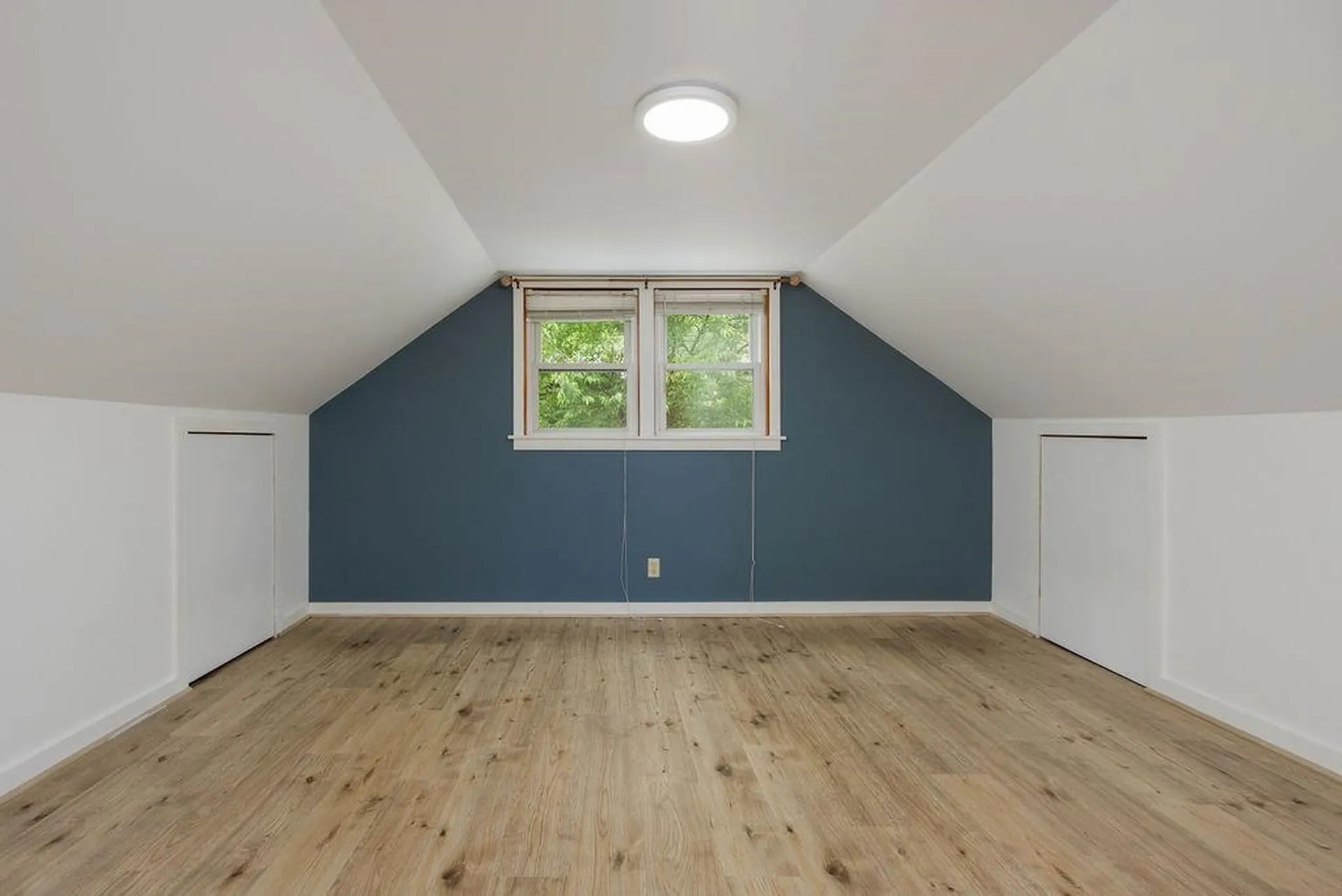 6 Sycamore Street Brattleboro VT 05301