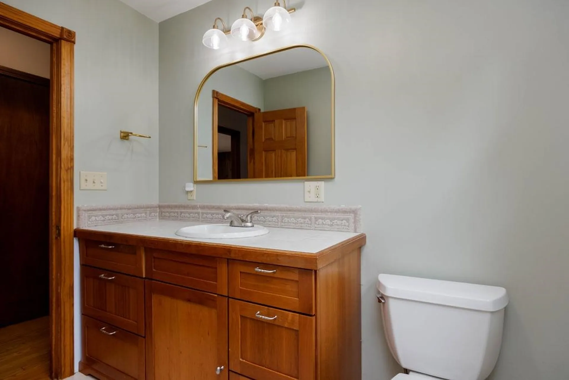 6 Sycamore Street Brattleboro VT 05301