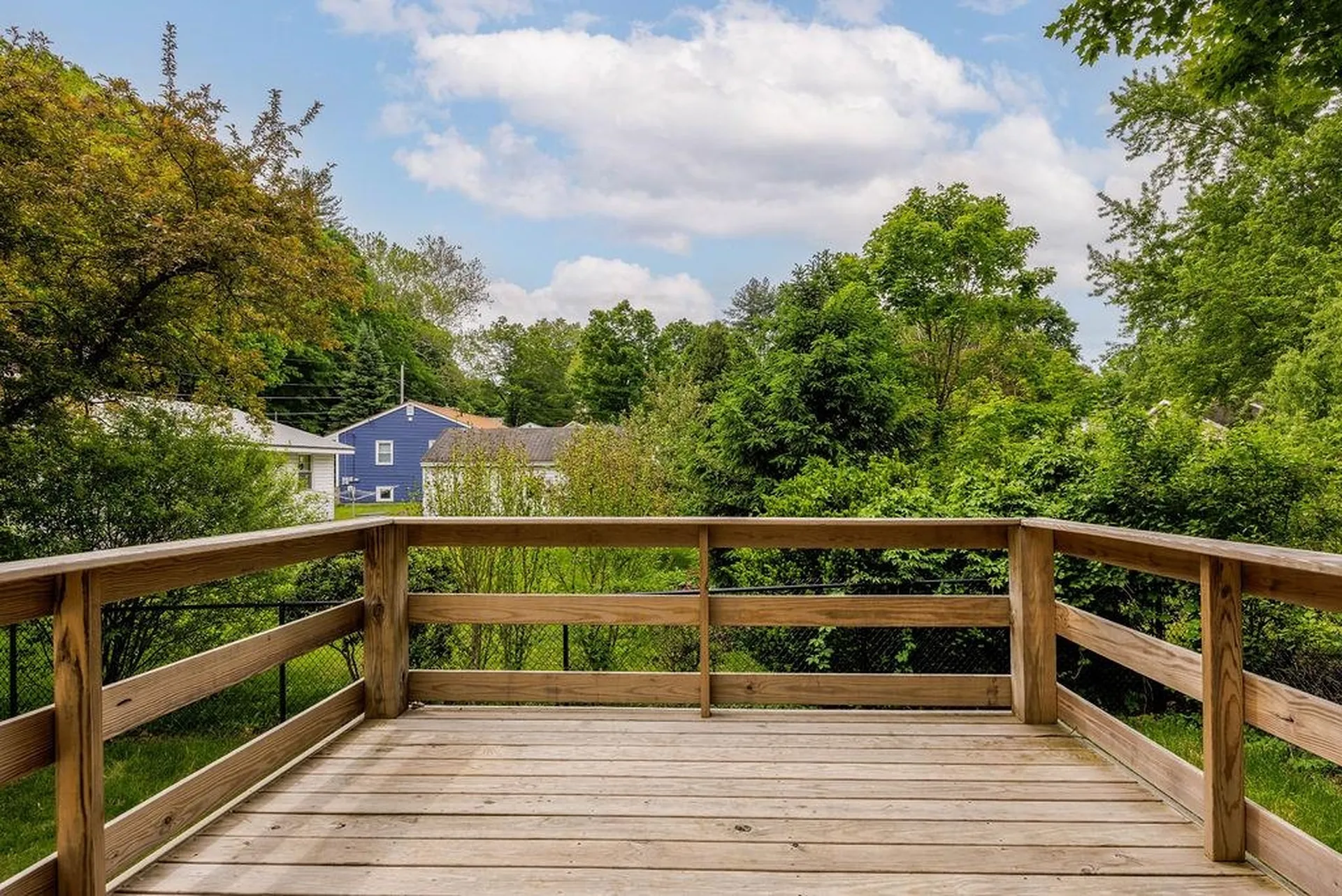 6 Sycamore Street Brattleboro VT 05301