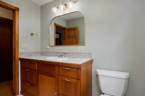 6 Sycamore Street Brattleboro VT 05301