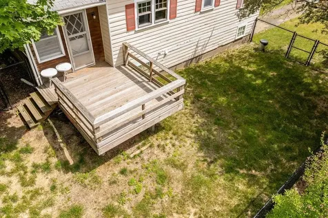 6 Sycamore Street Brattleboro VT 05301