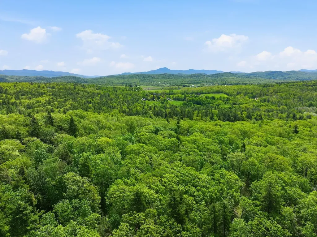 189 Shagbark Lane Williston VT 05495