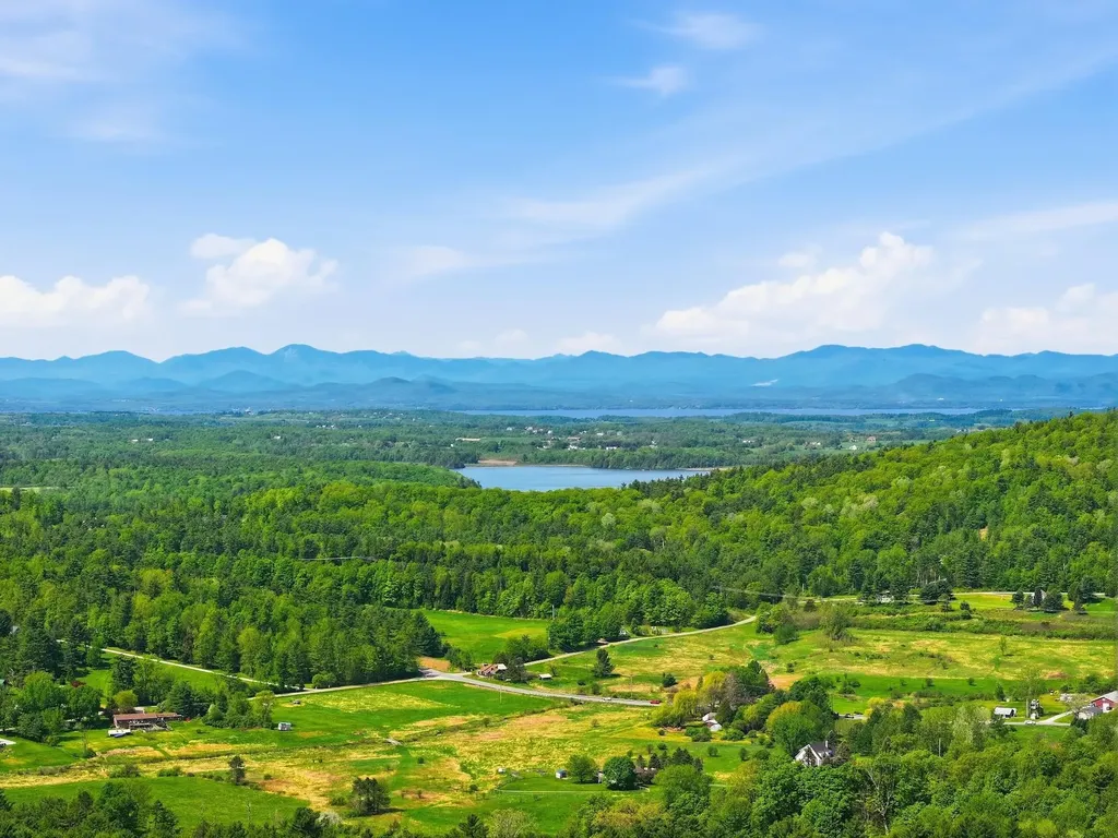 189 Shagbark Lane Williston VT 05495