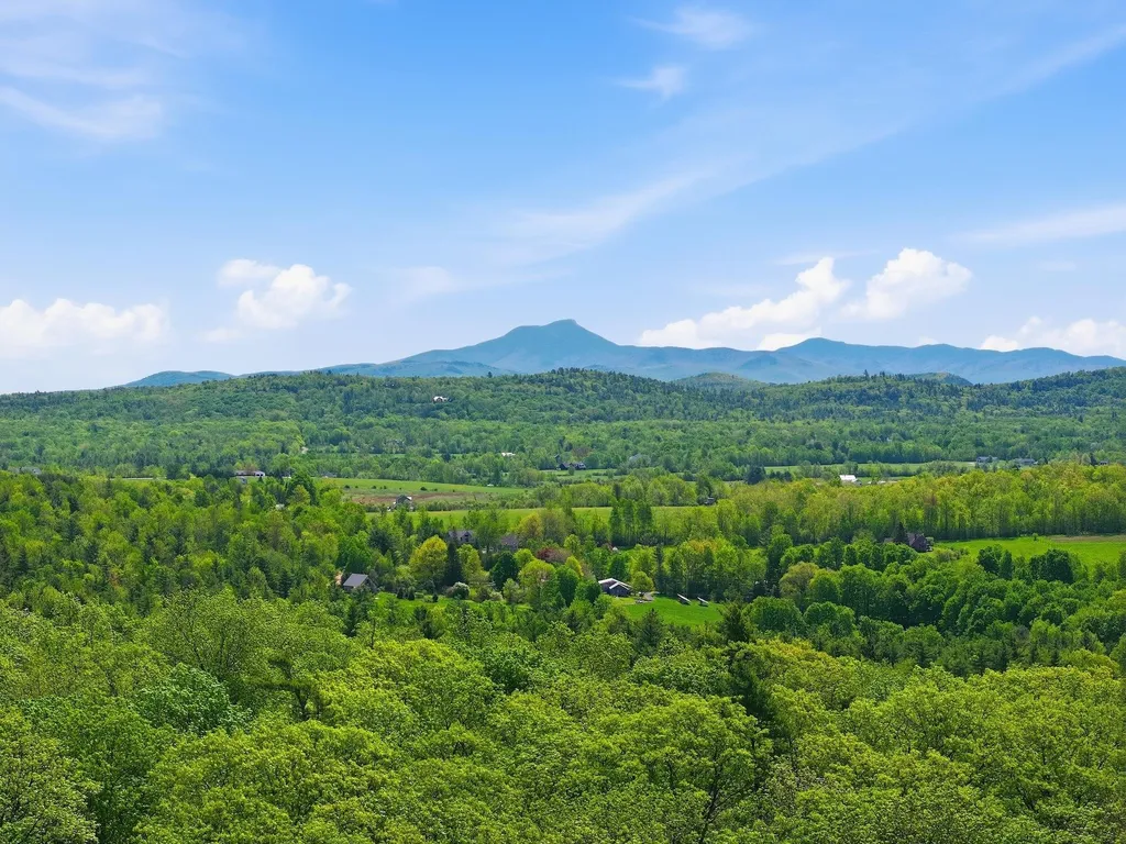 189 Shagbark Lane Williston VT 05495