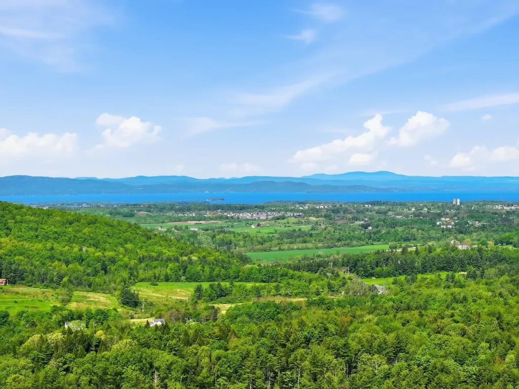 189 Shagbark Lane Williston VT 05495