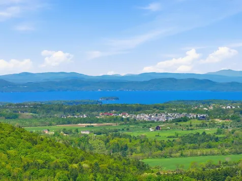 189 Shagbark Lane Williston VT 05495