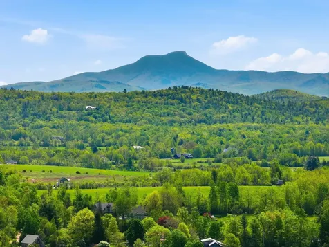 189 Shagbark Lane Williston VT 05495