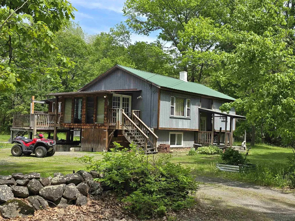 191 Clement Hill Road Hopkinton NH 03229