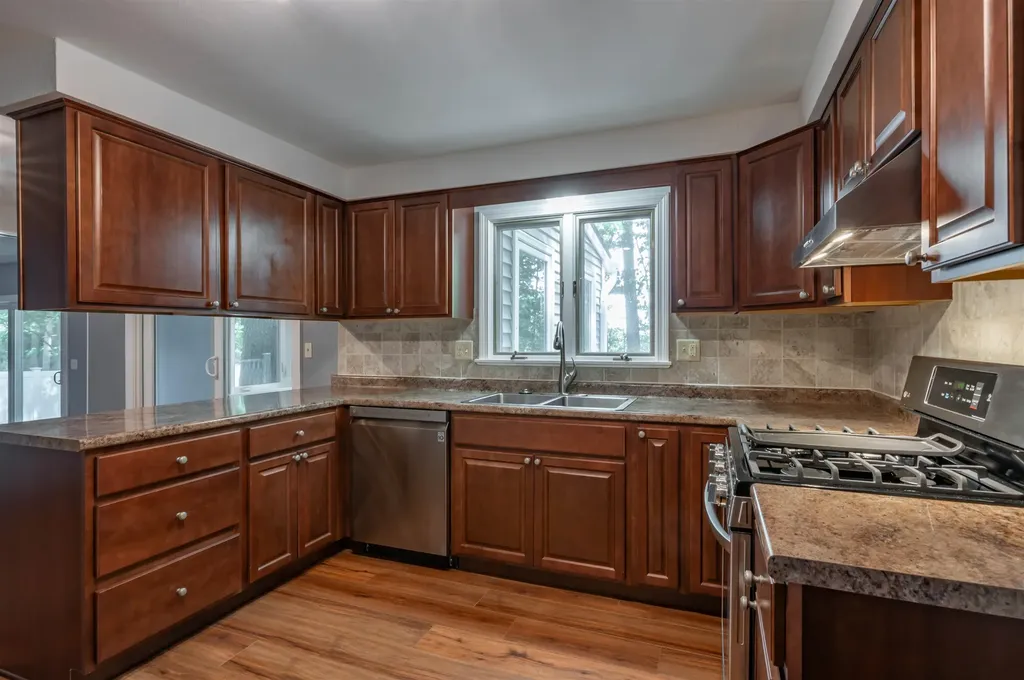 45 Northwood Drive Nashua NH 03063