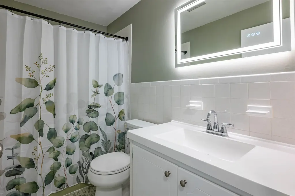 45 Northwood Drive Nashua NH 03063