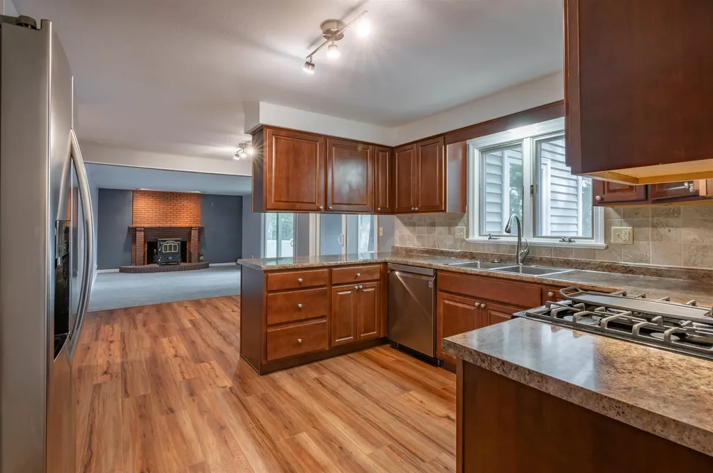 45 Northwood Drive Nashua NH 03063