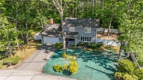 45 Northwood Drive Nashua NH 03063