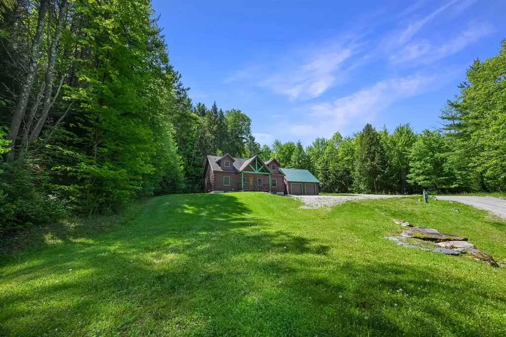 18 Chamberlin Hill Richmond VT 05477