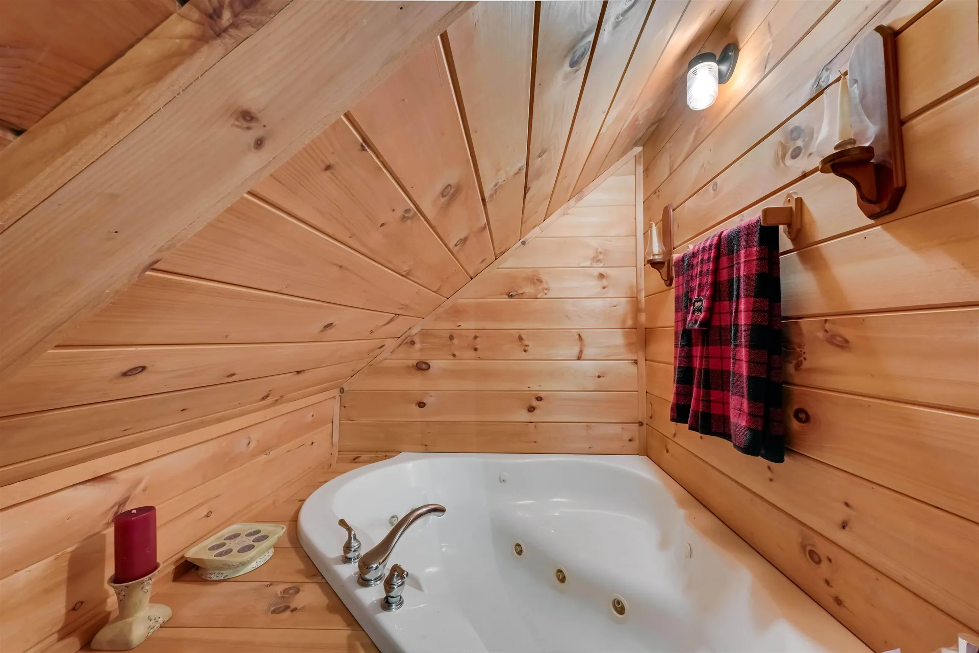 18 Chamberlin Hill Richmond VT 05477