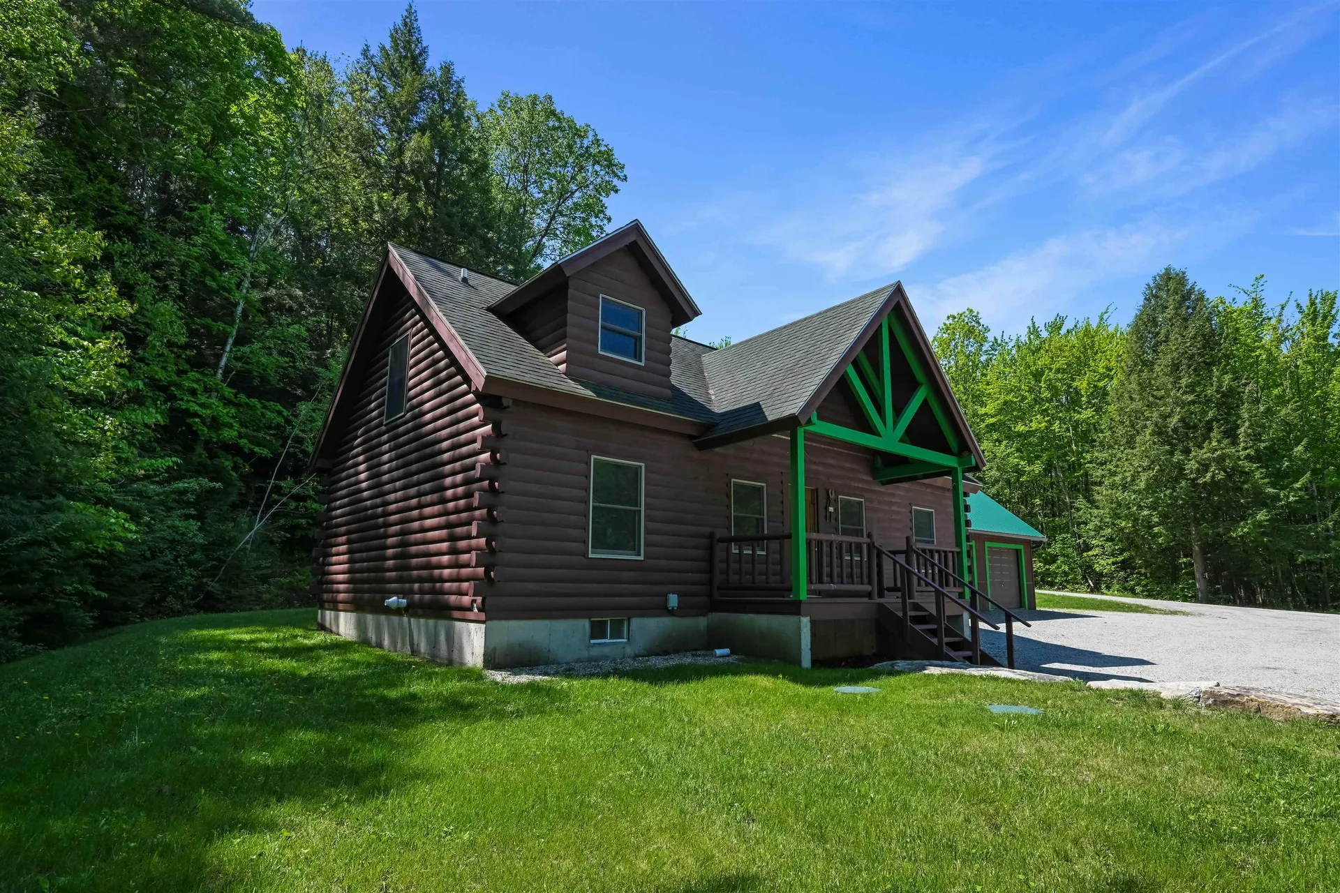 18 Chamberlin Hill Richmond VT 05477