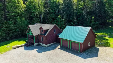 18 Chamberlin Hill Richmond VT 05477