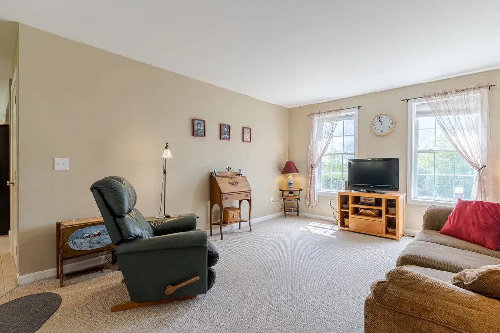 73 Milo Lane Somersworth NH 03878