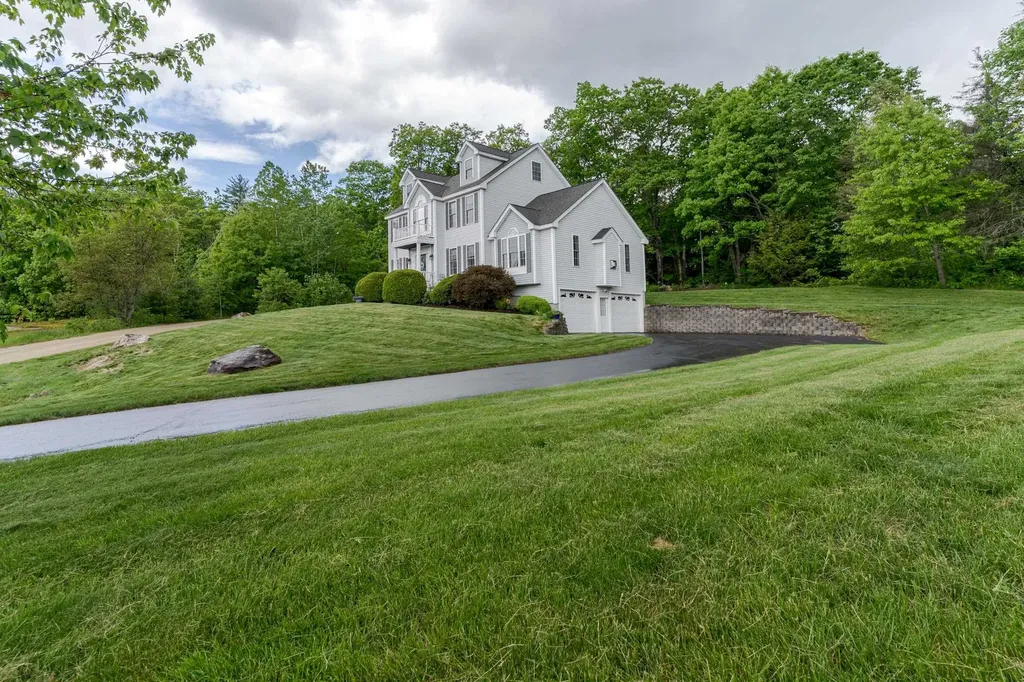 73 Milo Lane Somersworth NH 03878
