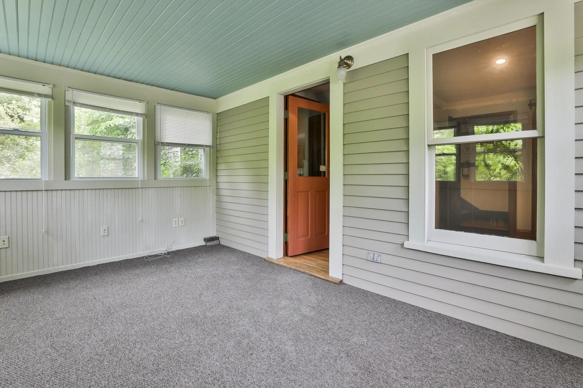 108 Ponemah Road Amherst NH 03031