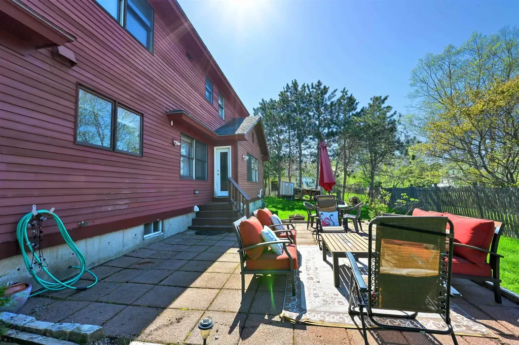70 Moss Glen Lane South Burlington VT 05403