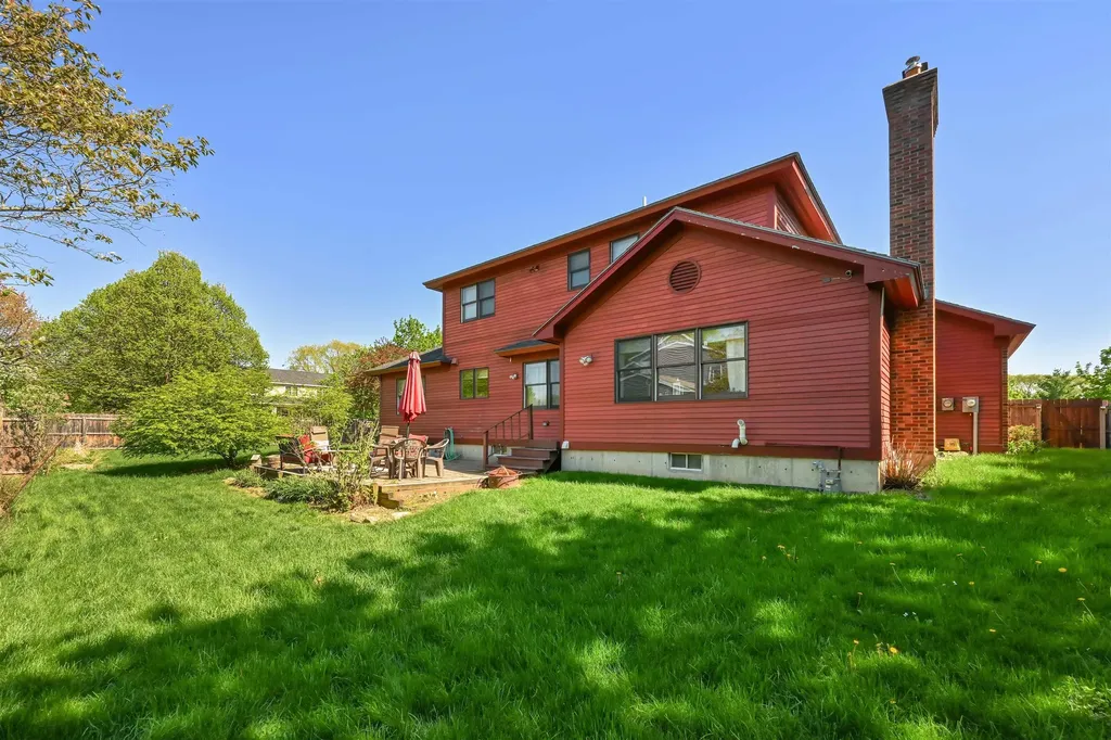 70 Moss Glen Lane South Burlington VT 05403