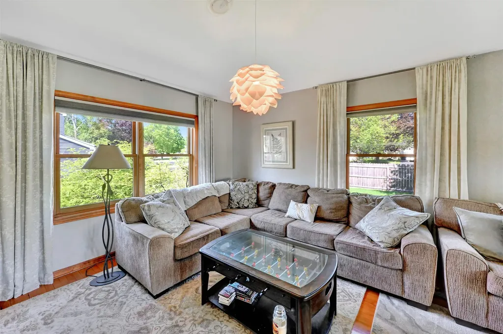 70 Moss Glen Lane South Burlington VT 05403