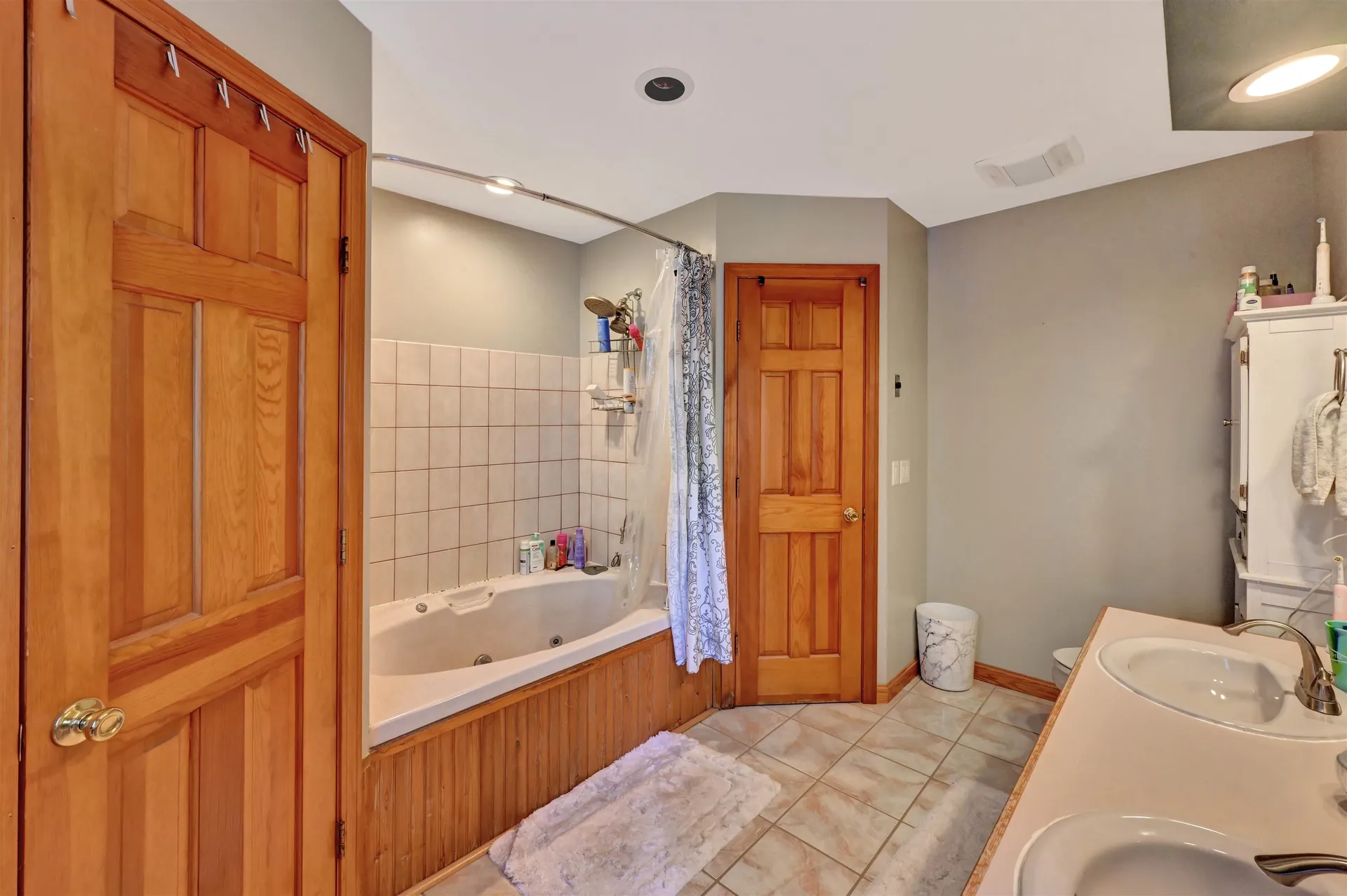 70 Moss Glen Lane South Burlington VT 05403