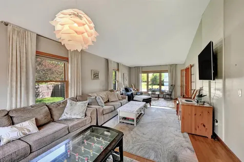 70 Moss Glen Lane South Burlington VT 05403
