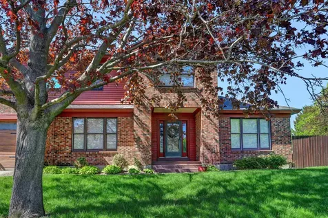 70 Moss Glen Lane South Burlington VT 05403