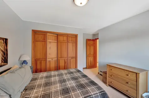 70 Moss Glen Lane South Burlington VT 05403
