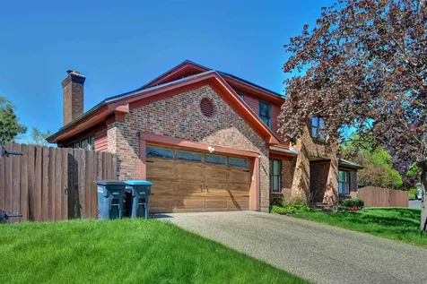70 Moss Glen Lane South Burlington VT 05403