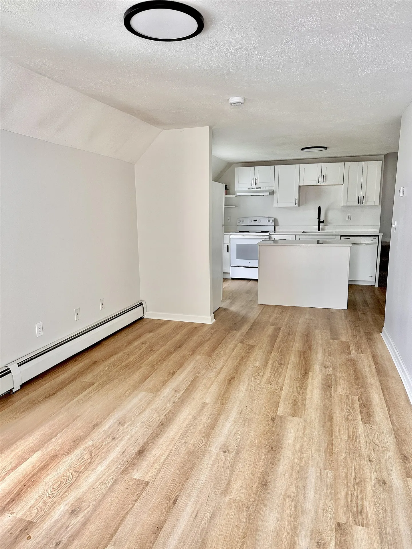 38 Glass Street Pembroke NH 03275