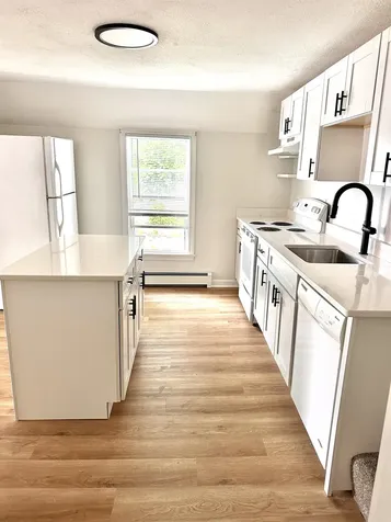 38 Glass Street Pembroke NH 03275