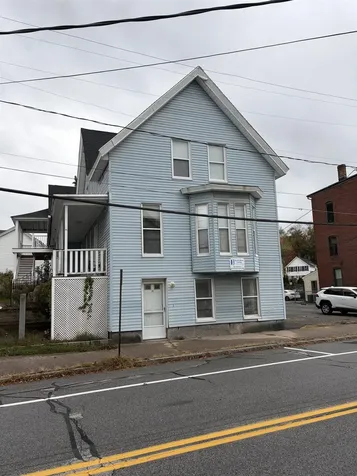 38 Glass Street Pembroke NH 03275